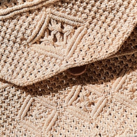 Vintage Retro Hippie Vibe Beige Macrame Shoulder Bag Purse Button Closure - Picture 4 of 8